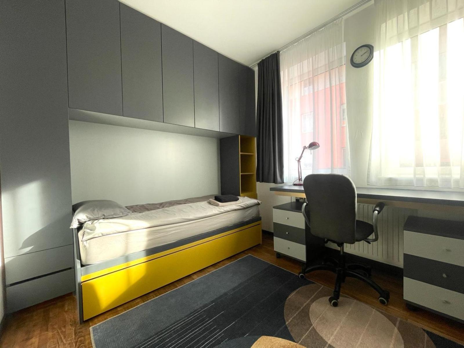 Pure Joy Apartment *